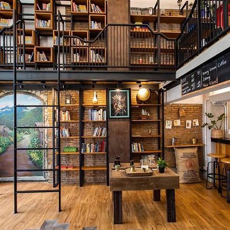 Hobnob Hostel (Adults Only) Chiang Mai Exterior foto