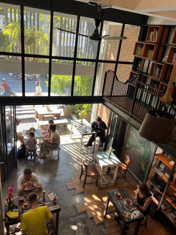 Hobnob Hostel (Adults Only) Chiang Mai Exterior foto