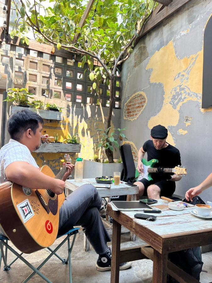 Hobnob Hostel (Adults Only) Chiang Mai Exterior foto