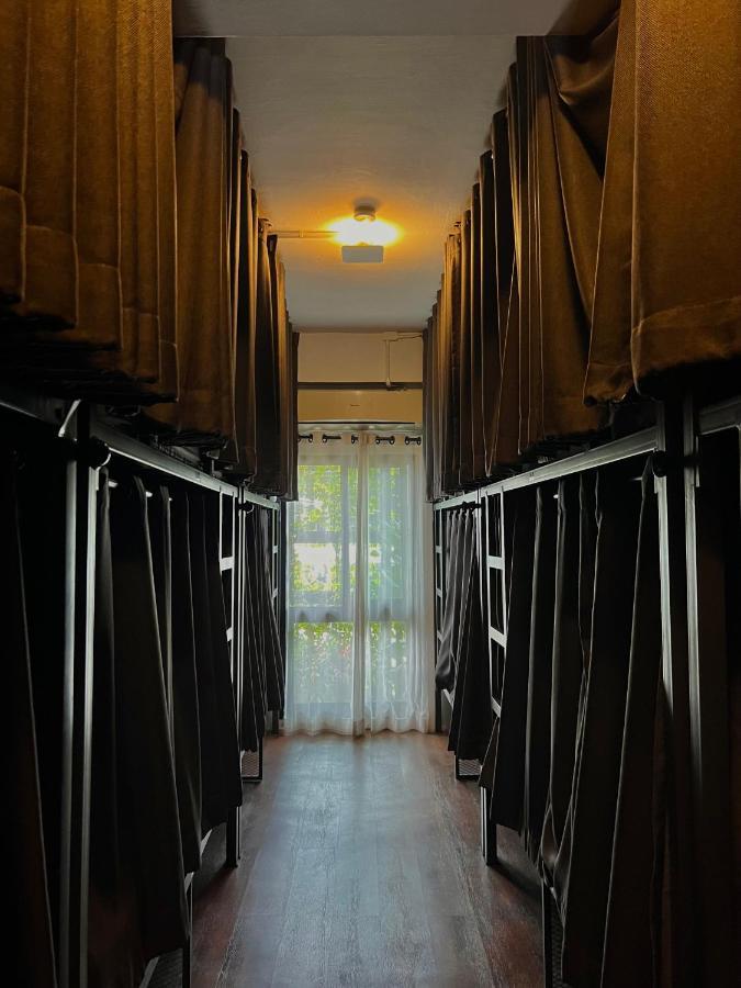 Hobnob Hostel (Adults Only) Chiang Mai Exterior foto