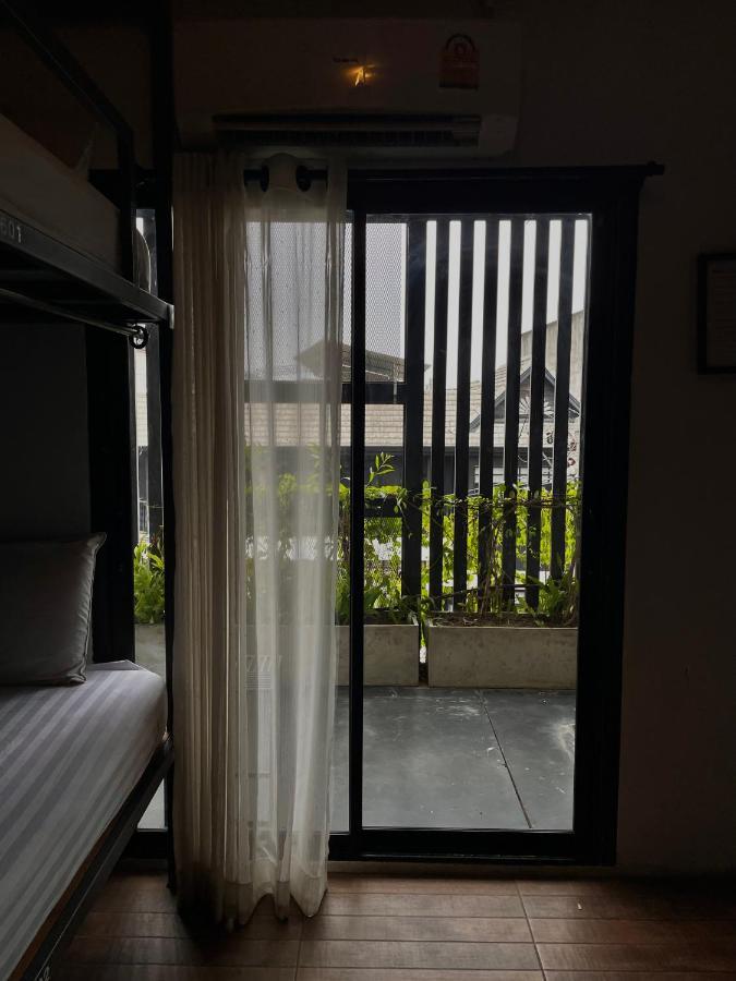 Hobnob Hostel (Adults Only) Chiang Mai Exterior foto