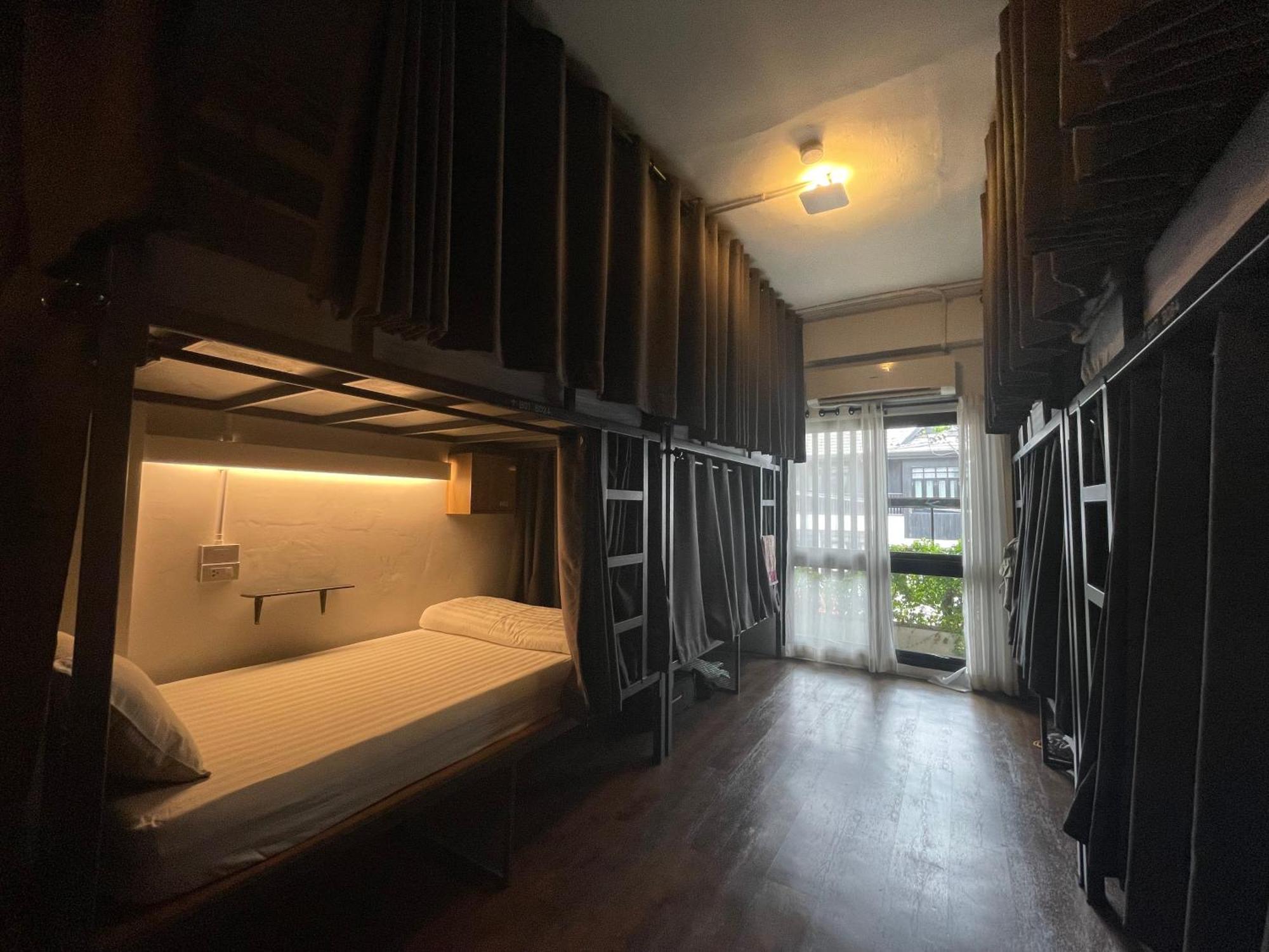 Hobnob Hostel (Adults Only) Chiang Mai Exterior foto